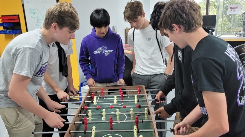 ECPIUniversity's tweet image. Exploring beyond the classroom! Deep Creek HS students got the chance to delve into fascinating fields - from criminology to cyber security - during their visit to ECPI University. Here, learning meets fun with their esports club and rewarding scholarships!
#AroundCampus #MyECPI