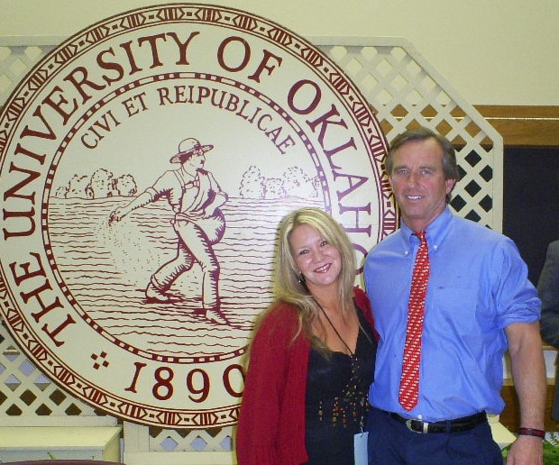 16 years ago I tried to convince @RobertKennedyJr to run for president. (This photo was taken at my alma mater, the University of #Oklahoma in April 2008.) Today that dream come true. We put Bobby on the ballot in my state! Now, let's get him to the White House in November!