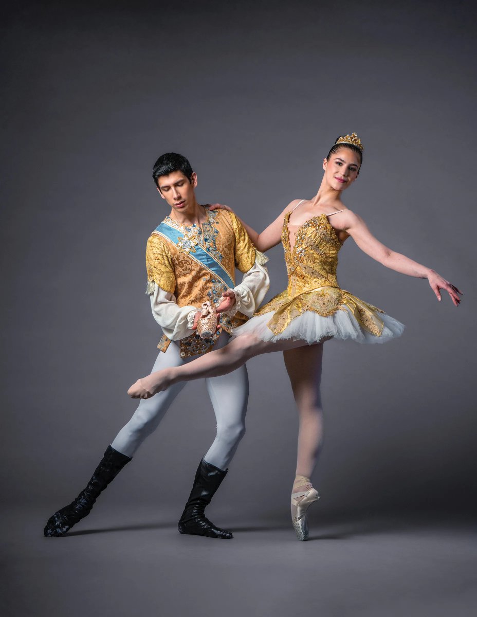 Witness a magical ballet performance of 'Cinderella' with @_balletRI at @TheVetsRI, soak up some festival fun at the @Misquam SpringFest and more can't-miss events this week. 🔗 rimonthly.com/things-to-do-i…