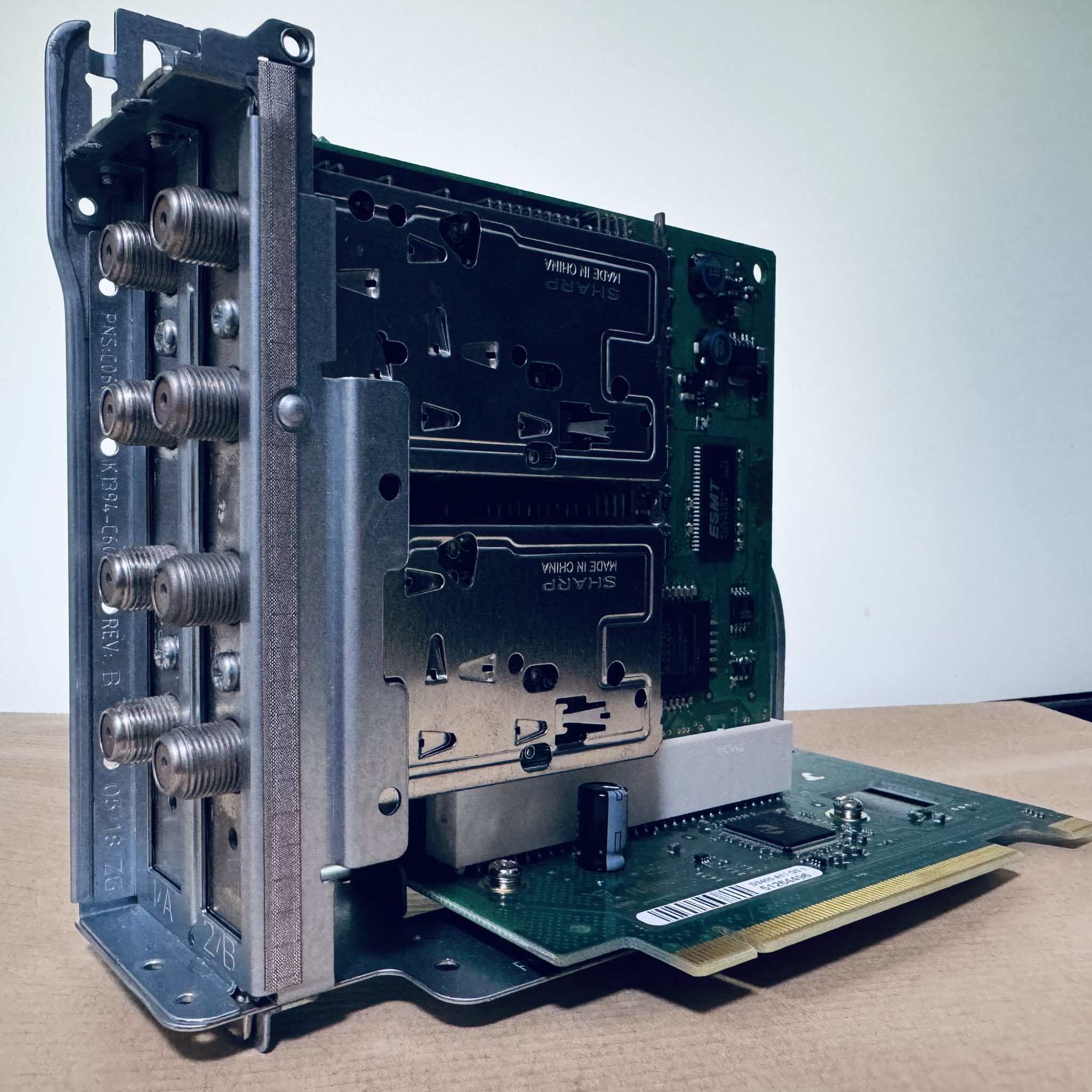 TA08PRO新品未開封+OP３点付き TA08PRO新品未開封+OP3点付き TA08 PRO 未走行品 ほぼフル