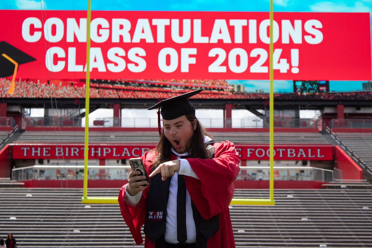 AlecCr12's tweet image. Officially a graduate of @RutgersCommInfo!