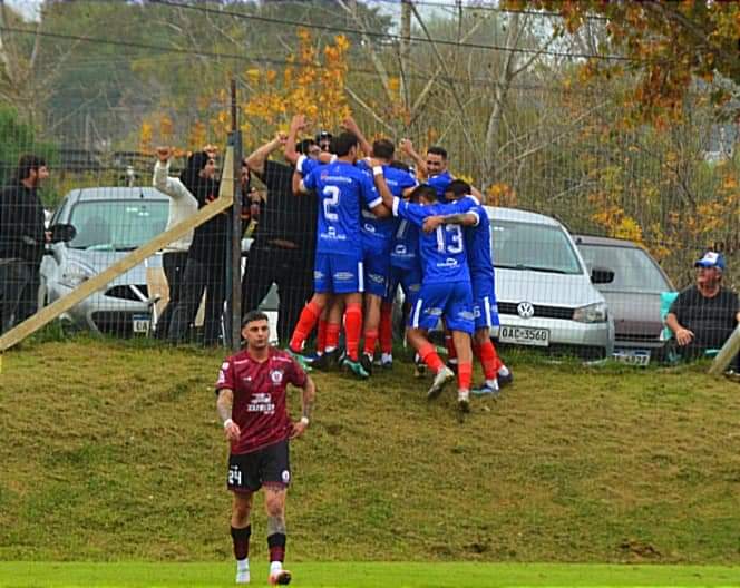 20° 🏆 de Clubes "DIV. 🅱️" .

✅ DETALLES:

Sábado 11.05.2024.
🏟 Estadio 14 de Octubre,
Durazno.

Fecha 2️⃣, Serie J.
⏰ 15.30.

Wanderes (Durazno) 🆚️ Quilmes.
Árbitros  de Rivera.

Luis FERREIRA  (Central).

Jeferson RODRIGUEZ.
( Asis. 1°) 

Robert LOPEZ.
(Asis.2).