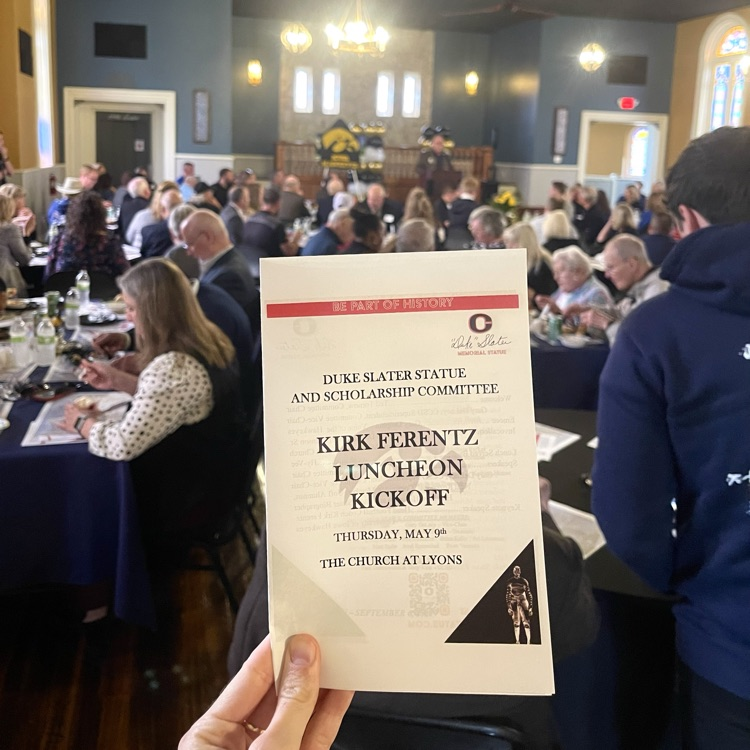 clinton_schools's tweet photo. The Duke Slater Statue and Scholarship Committee hosted a fundraising luncheon with special guest Kirk Ferentz.
It was a great event! Thank you to those that were in attendance!
#DukeSlater #BreakingBarriers https://t.co/5xbJZqg5uj