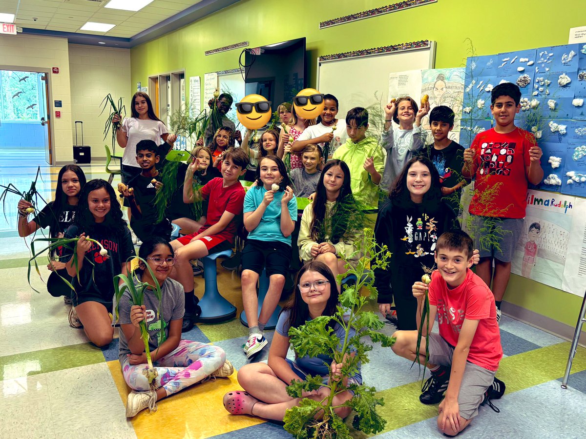 Jamie King tweet media