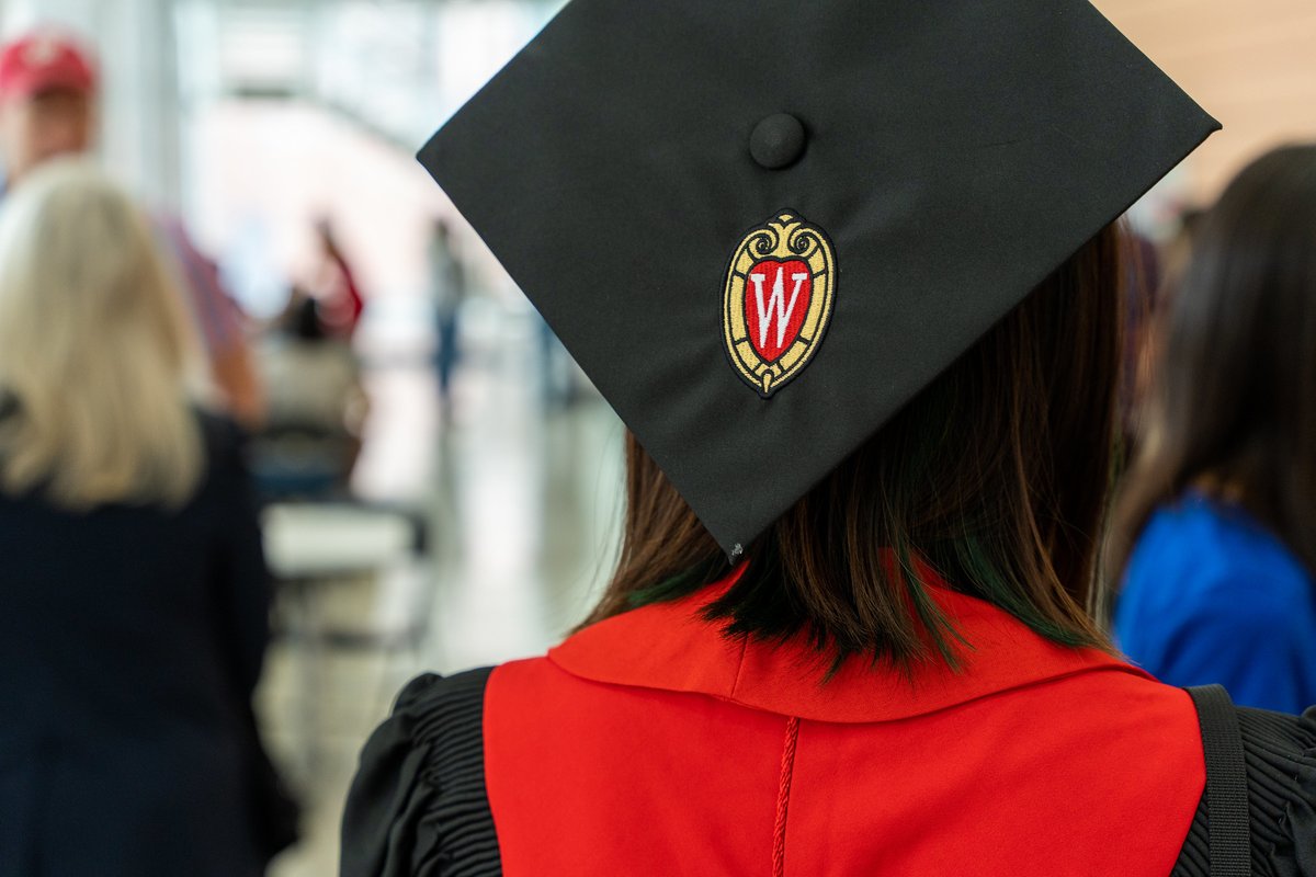 Congratulations to today's graduates! We've loved getting to know all 126 graduating biochemistry majors. Thank you for your contributions in the classroom and in the lab. We look forward to seeing what's next for you! #UWGrad