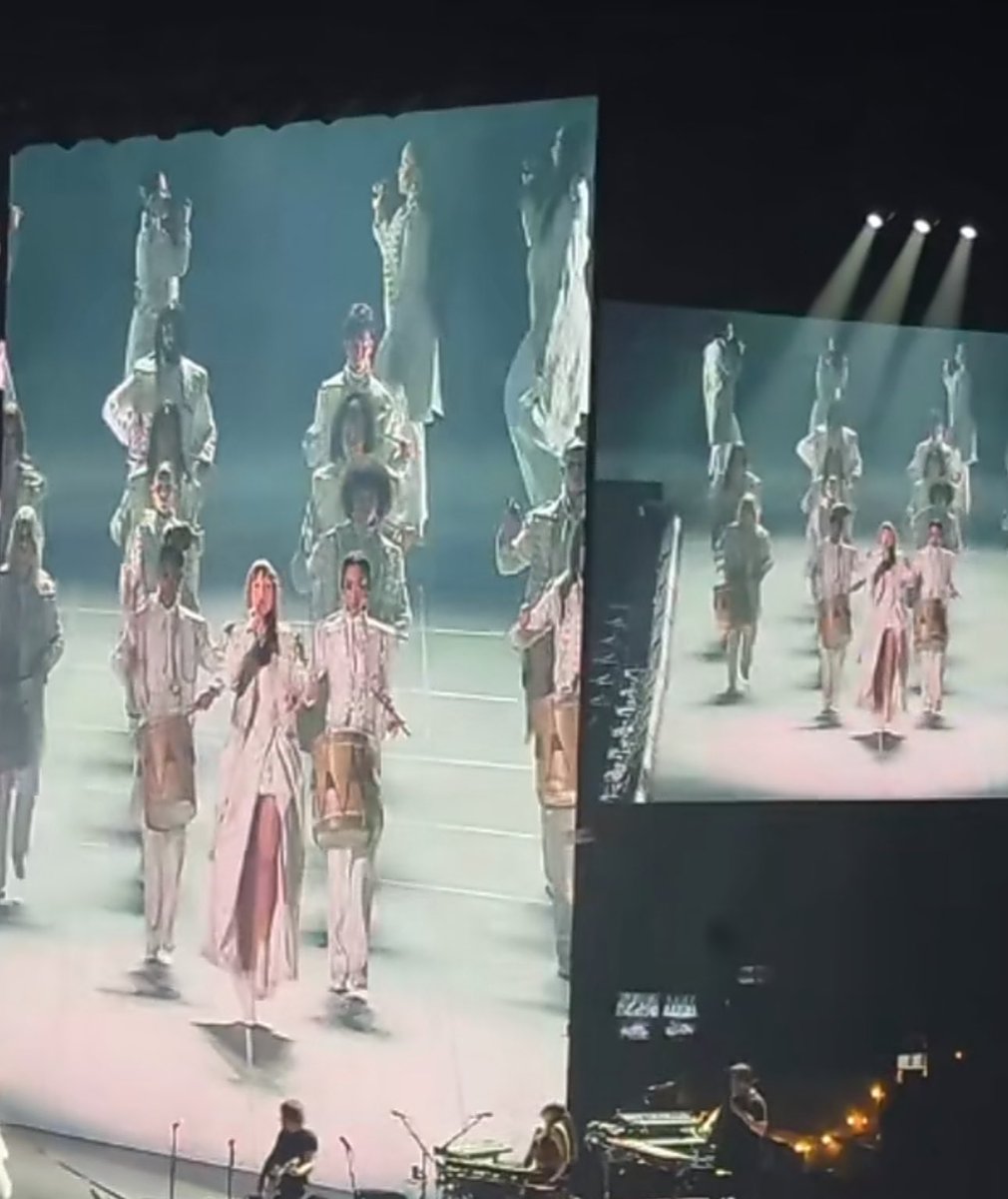 🚨| TAYLOR SWIFT IS PERFORMING A MARCHING BAND VERSION OF "THE SMALLEST MAN WHO EVER LIVED" ON THE ERAS TOUR #ParisTSTheErasTour