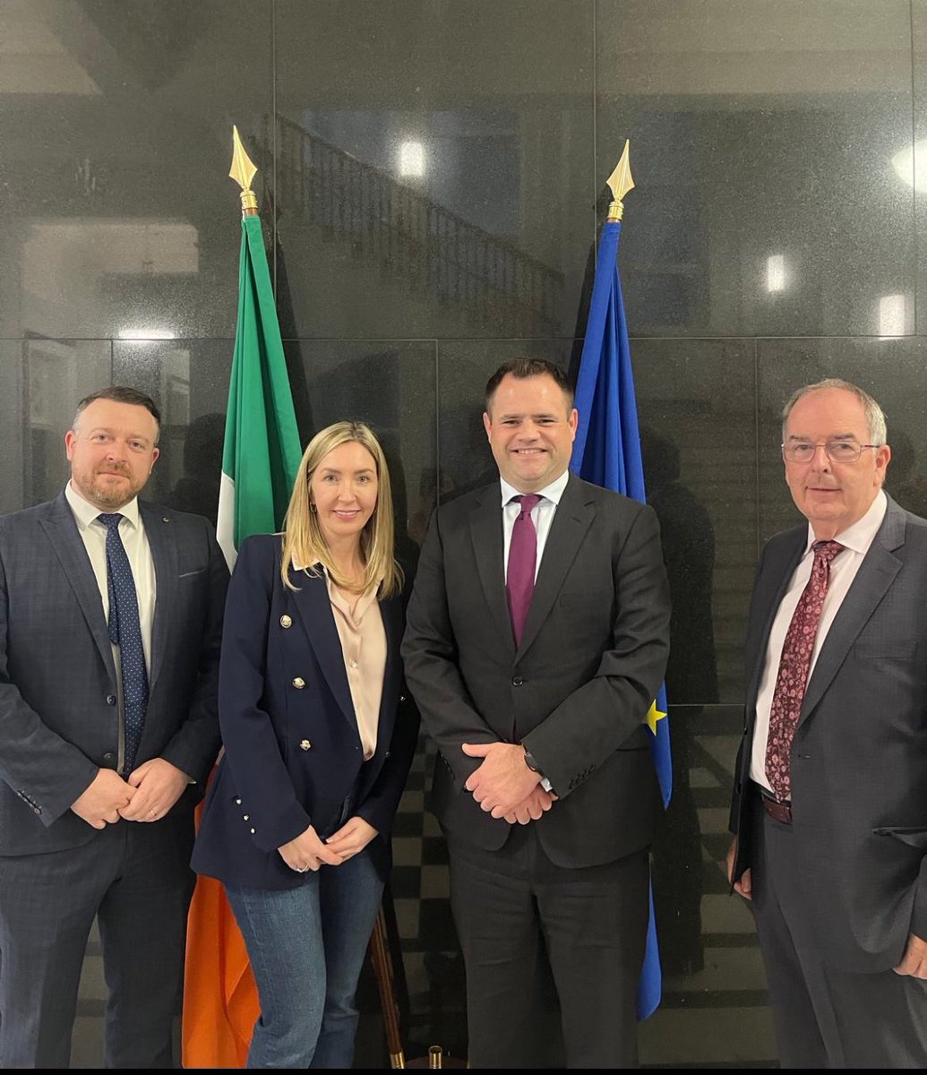 Constructive meeting today with the new Minister with responsibility for insurance @nealerichmond Despite the Govt’s significant programme of insurance reform the savings are still not being passed on to businesses, sports, arts and charitable organisations. #InsuranceReform