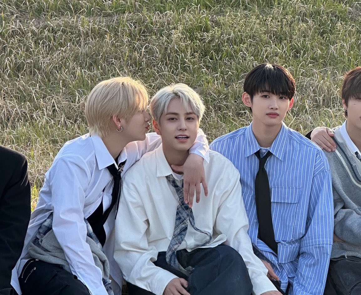 cupidnicho's tweet photo. im dead 💀 the way it's always his ass too https://t.co/5ts6jfYxf8