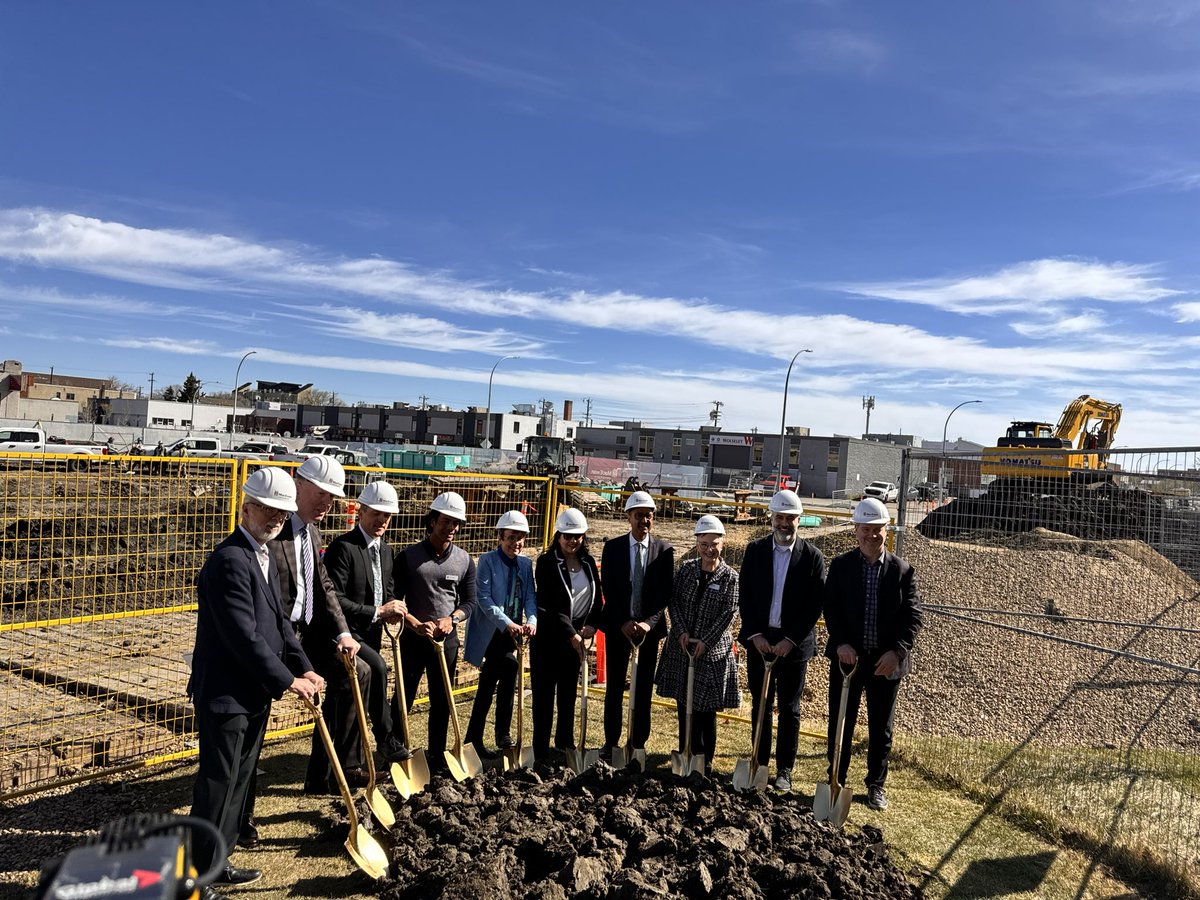 Great to attend the groundbreaking for @MacEwanU’s new School of Business with my colleague @RajanJSaw. The province’s $125 million investment in this project is going to grow and diversify our economy while helping revitalize Edmonton’s downtown. #ABLeg #YEG