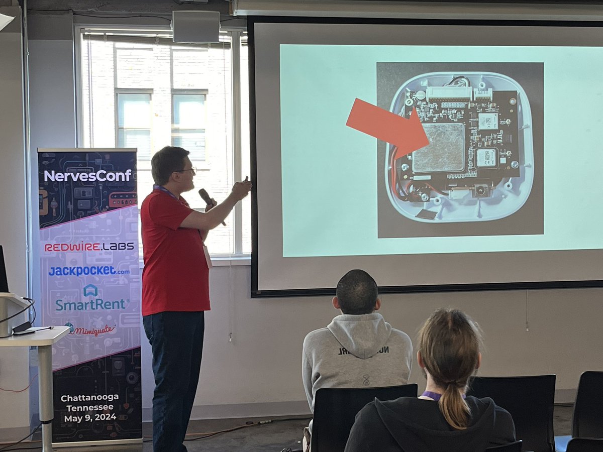 takasehideki's tweet image. thank you so much for organizing @NervesMeetup !!
@amclain777 shows custom support targets for @NervesProject and some TIPs to do so #NervesConf #GigCityElixir