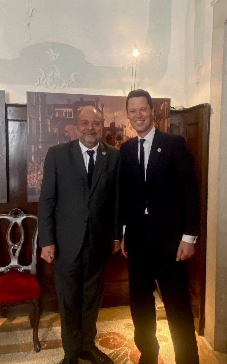 I met with fellow G7 Justice Ministers today including <a href="/E_DupondM/">Eric Dupond-Moretti</a>, @MinGiustizia and Japan’s Hiroaki Kadoyama.

We discussed military, financial and legal support for Ukraine, and how strengthening their justice system can help Ukraine win the peace as well as the war.