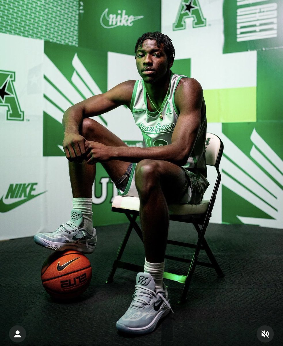 FAU transfer Brenen Lorient has committed to North Texas. 

The 6’9” sophomore forward appeared in 31 games, averaging 2.2 points, and 1.3 rebounds in 8.4 minutes per game.
