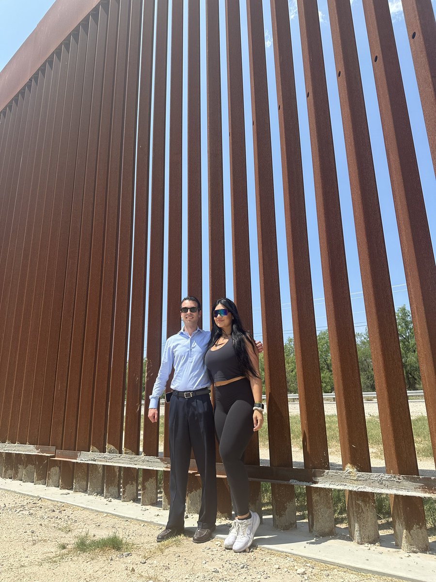 At President Trump’s world famous border wall on the Texas-Mexico border with @mplpodcast305 !