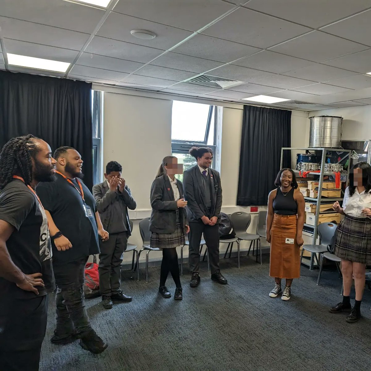 Ice breakers in the first session of our Producer Programme courtesy of George, Dami & Cameron from @GroundedSounds_ 🎤 Over the next 10 weeks these students will be coached in songwriting, production, vocal & recording skills. Can't wait to see what they create! #MusicMatters