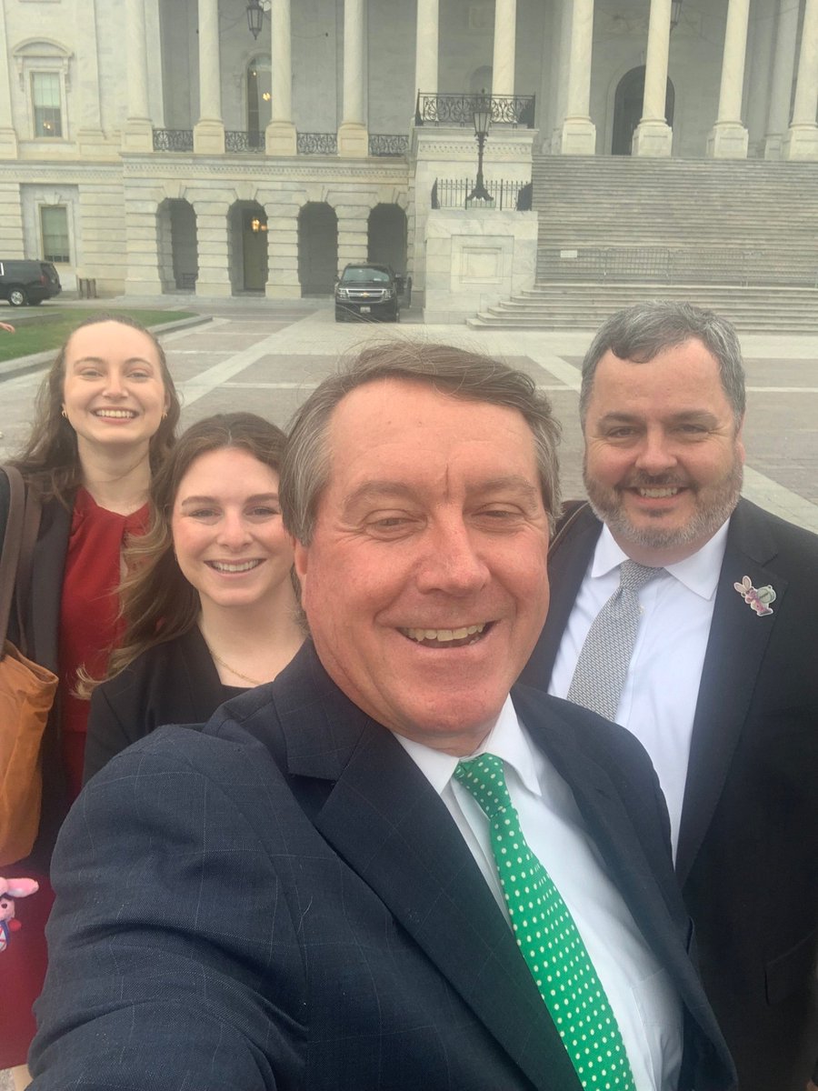 Check out Senior Policy Advisor Scott Mason and Legislative Assistant Molly Broughton with our wonderful clients from Energizer on #CapitolHill! It was a fantastic day engaging with members of #Congress. #publicpolicy