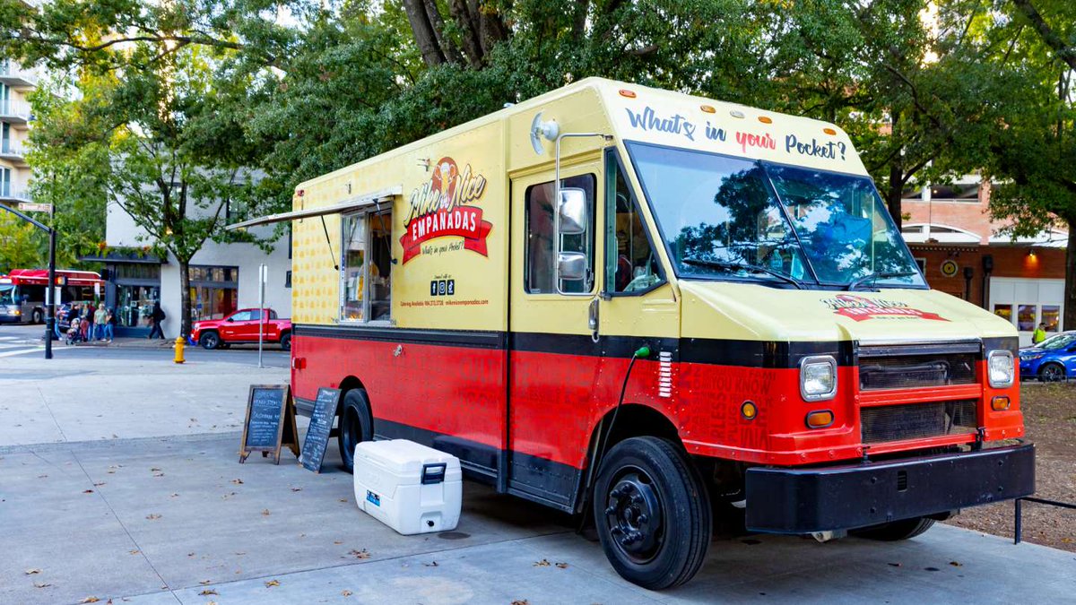 🍔🚚 Welcome to Moore Square! Calling all Food Trucks! Join us Mondays, Tuesdays, & Wednesdays, 11 a.m. - 2 p.m., offering delicious lunch options. Vendor fee waived! Sign up for up to 3 slots. Rain accommodations available.🌟 bit.ly/3wtb8ib #FoodTruckEvent