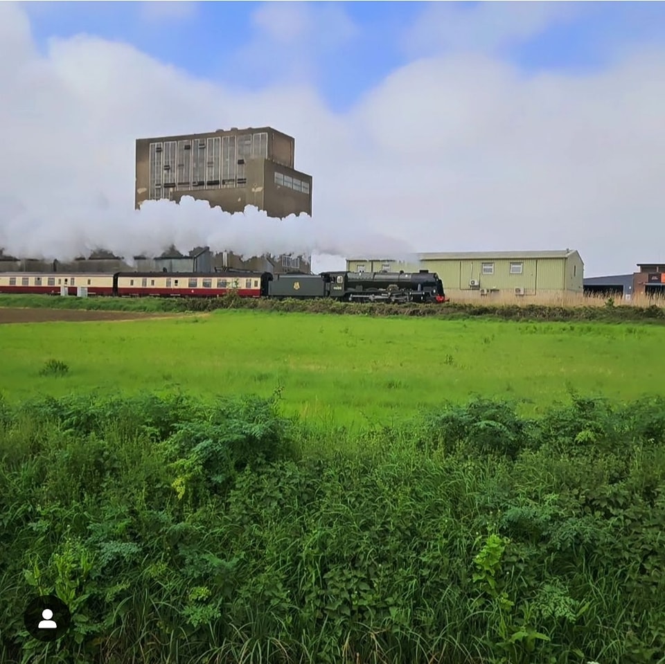 Many thanks to Will and Spotted in Ely for the photo. Is that a floating building?! It took us a minute too! 🚂🧐📸