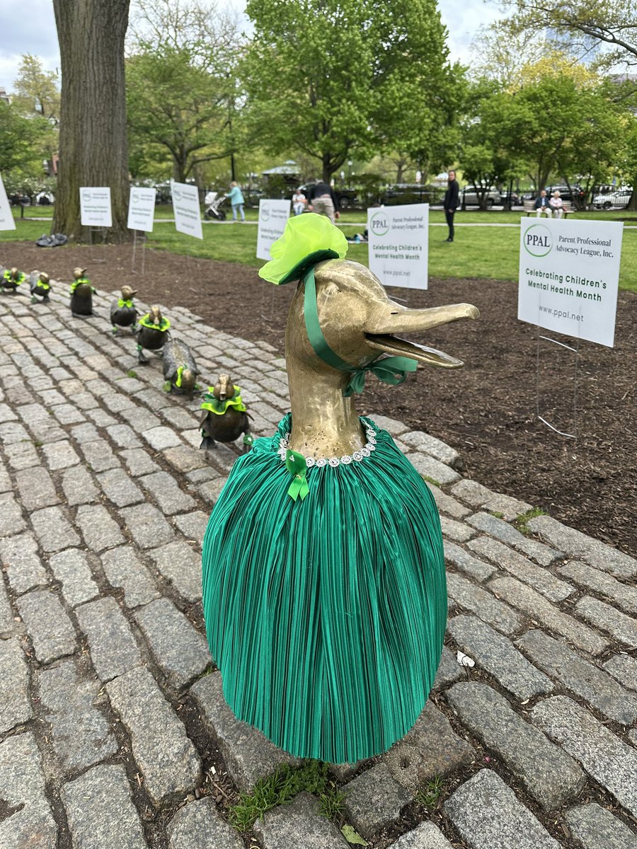 Fun surprise for two team members walking together in Boston today: Make Way for Ducklings were dressed in green for #MentalHealthAwarenessMonth!