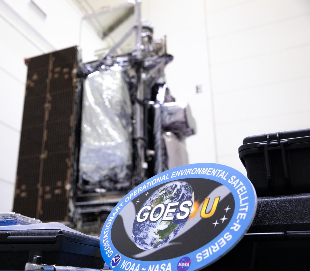 Are you #ReadyToGOES to our next #NASASocial? 🚀 Applications are open for creators to attend the launch of @NOAA's GOES-U weather-tracking satellite, scheduled to lift off from @NASAKennedy on June 25. Apply by May 14 at 3pm ET (1900 UTC)! go.nasa.gov/4agb5Em