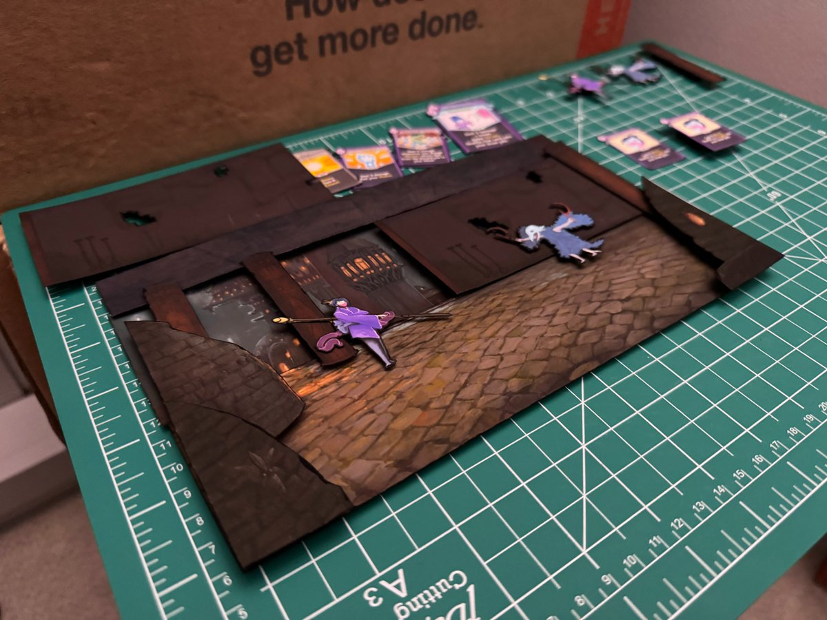 LOOK AT WHAT ONE OF OUR COOL FANS MADE 🤩

The talented @Mayimbu reached out to us a while ago about a Slay the Spire shadowbox they were making and it turned out so well we just had to share ✨