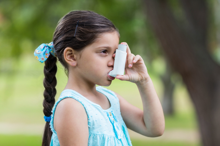 Did you know that #asthma is one of the most prevalent diseases in children? Read more to learn about the causes and symptoms of asthma. ow.ly/HzKn50RAl20
