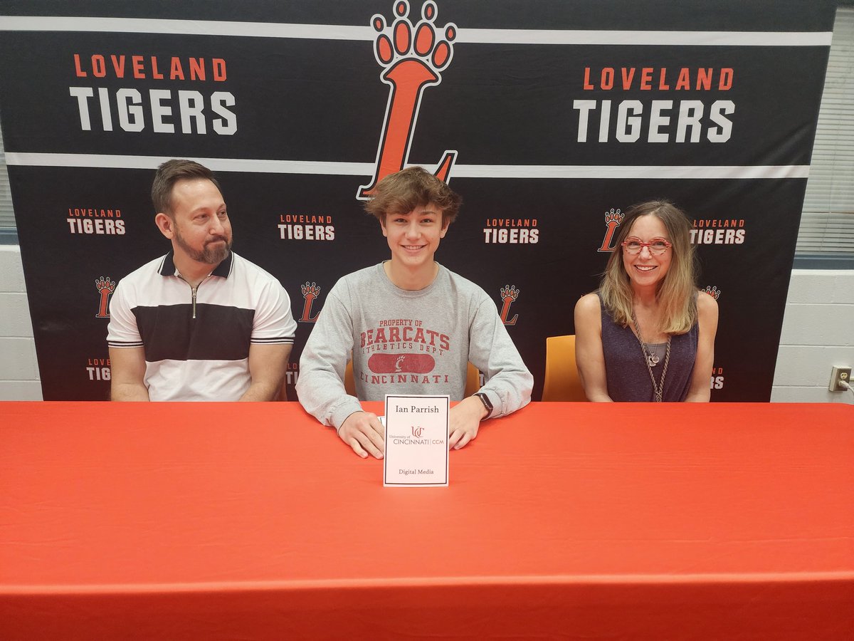 Loveland High School tweet media