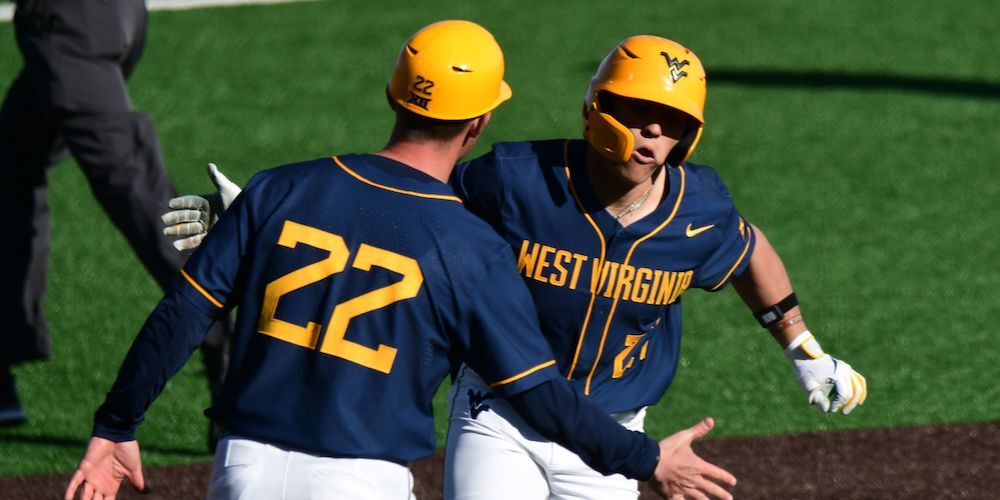 'While he’s not posting the video game numbers he did last year, the junior displays advanced bat-to-ball skills, posting a 1.062 OPS with a strikeout rate of just 7.9%.' @burkegranger breaks down @WVUBaseball star JJ Wetherholt and other prospects ⤵️ 🔗 buff.ly/4dzckkL