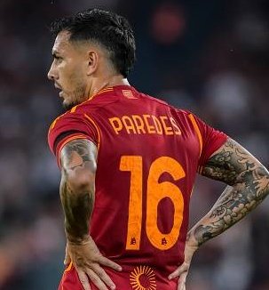 "Cuando me aburría en el partido, le daba la pelota a Paredes para volver a sacársela". 

Exequiel Palacios. 🎩🇦🇷