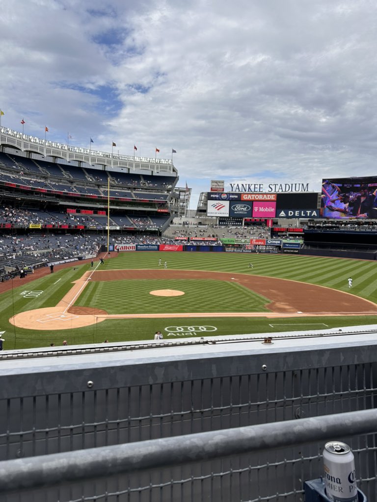 BrianAnthony00's tweet photo. Let’s go Yanks!! https://t.co/BWQaU50aPP