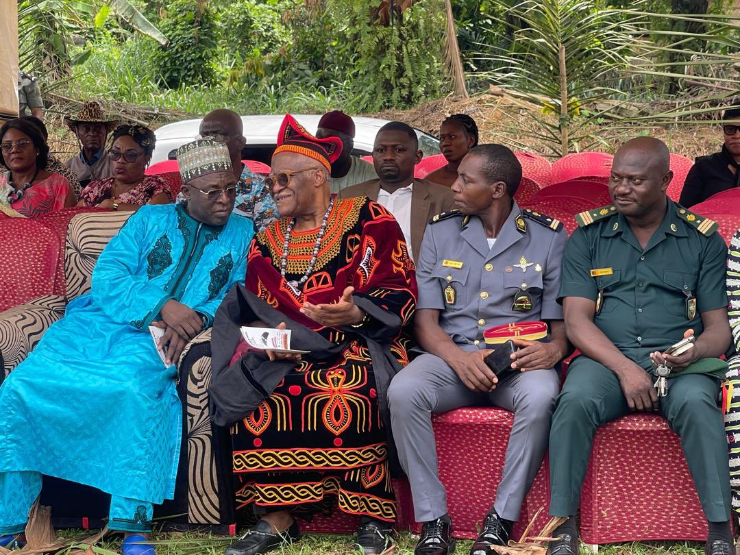 Akere Muna tweet media