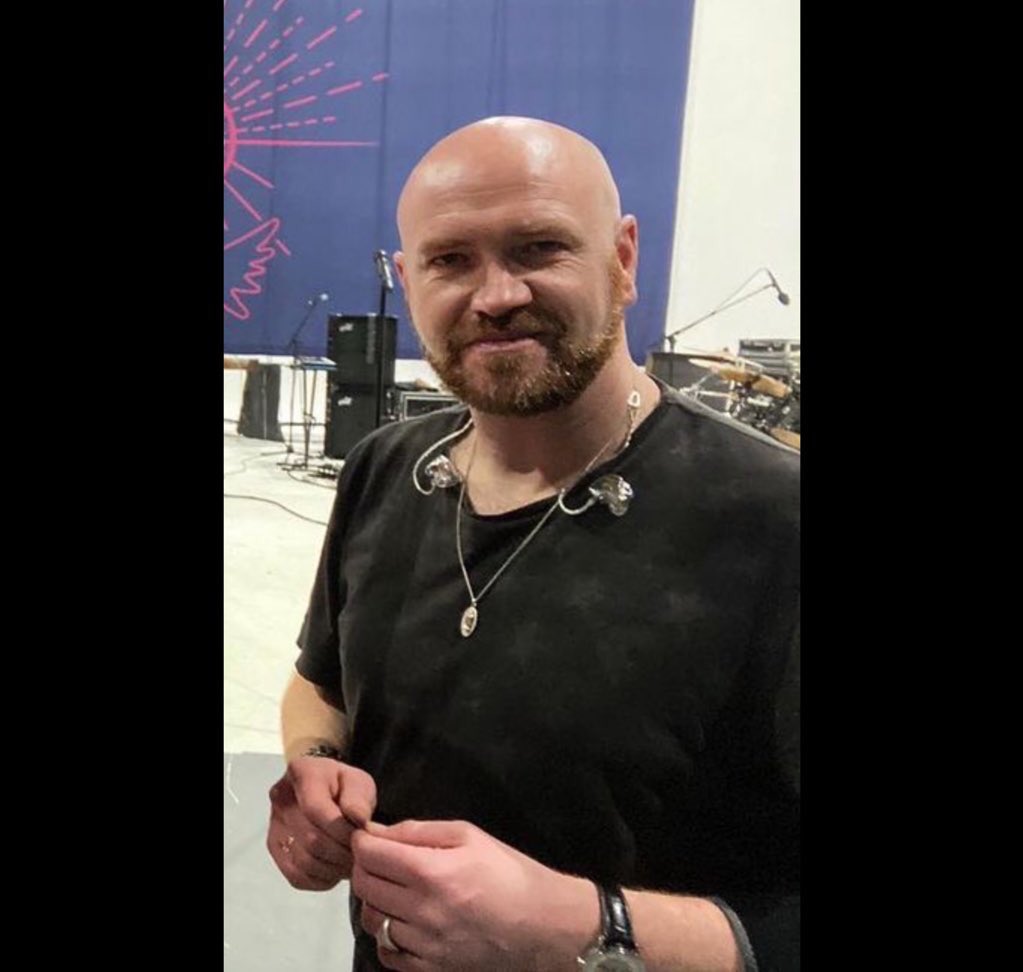 Loved and missed always 🥺💔 #MarkSheehan forever in our hearts 🫶🏻🤍 ✨💫🌟🎸 🕊️ #ArmsOpen #Always