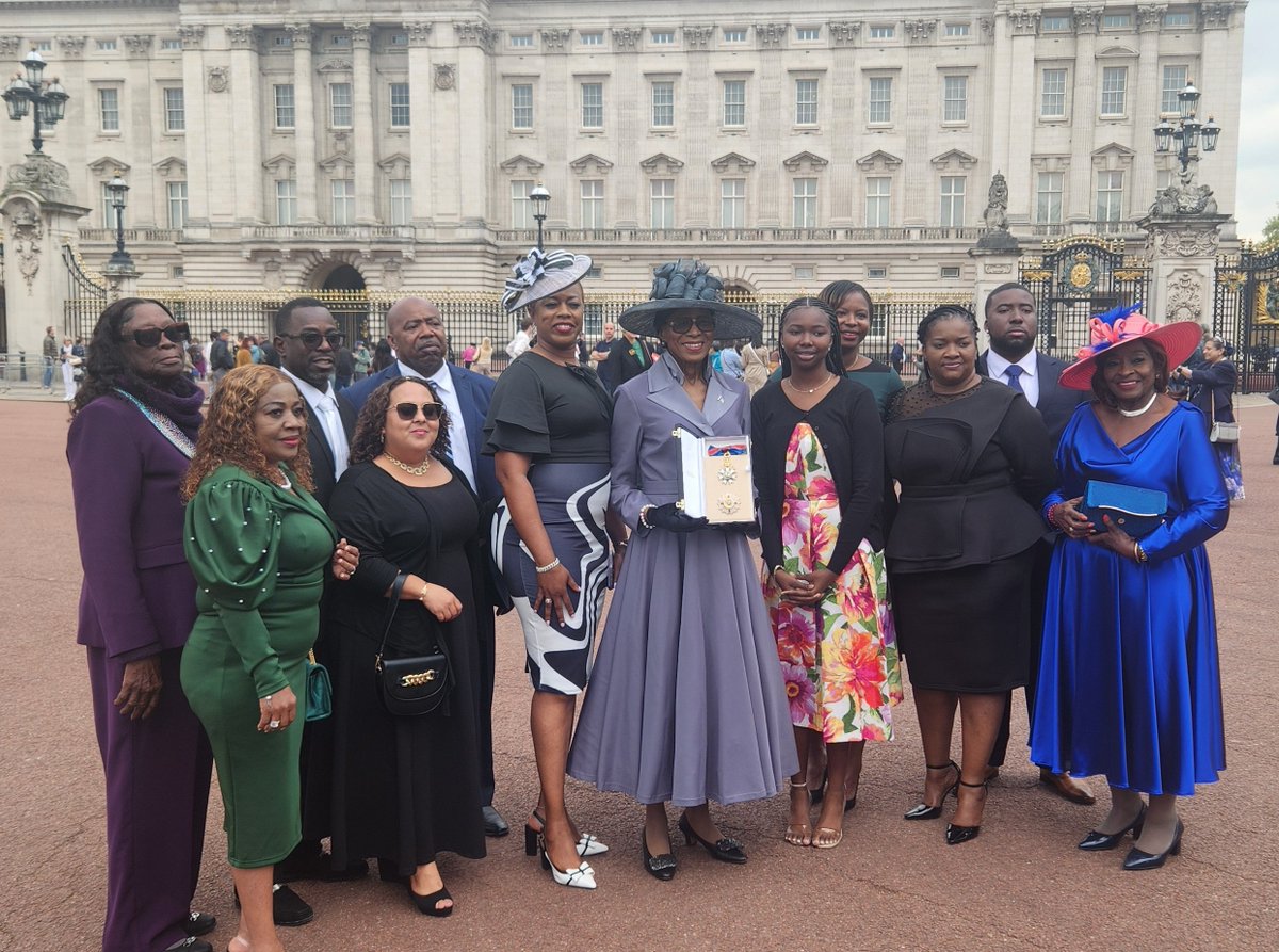 BLACK ROYALTY CELEBRATION (London) 🇺🇸From the Pit to the Palace: May 1st 2024 Congratulations to Excellency Dr Cynthia Mother Pratt, Governor General of the Bahamas,🇧🇸 officially appointed by King Charles III at Buckingham Palace. #bahamas #London #investiture#governorgeneral