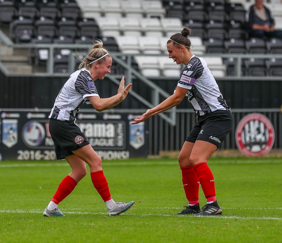MAIDENHEAD | The Mapgies have swooped into the final with a late goal to make it 2-1 against Watford Development. Another chance at some silverware, having last won the North Hampshire FA Women’s Cup in 2016. Congratulations to @EdJ_N23 and his team! 📸 @DarrenWoolley2