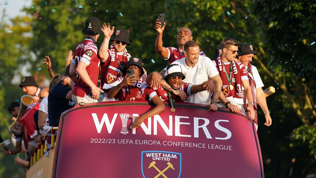 centregoals's tweet photo. ❌ Tottenham Hotspur 
❌ Leicester City
❌ Aston Villa

West Ham remain the 𝐎𝐍𝐋𝐘 English team to win the UEFA Europa Conference League, winning the competition unbeaten ⚒️🏴󠁧󠁢󠁥󠁮󠁧󠁿 https://t.co/XzitdWjMJ9