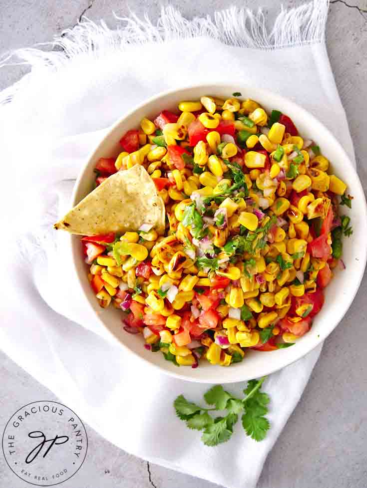 Corn #Salsa Recipe @graciouspantry thegraciouspantry.com/corn-salsa-rec… #NoAddedEggs #NoAddedGluten #CincoDeMayo #AfterSchoolSnacks #Snacks #Vegan #Mexican #NoAddedDairy #Appetizers #SideDishes #Vegetarian