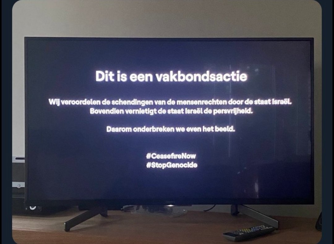 Belgian trade unions interrupt #Eurovision2024 on Belgian national Flemish television with this message: 'we condemn the human rights violation by the state of Israel. Moreover, the state of Israel is destroying  press freedom. #CeasefireNOW #StopGenocide'.
Heroes 🙏🇵🇸🙏🇵🇸🙏🇵🇸