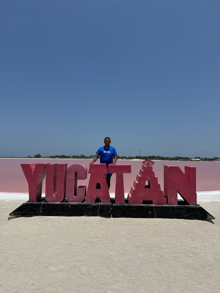 TBT to my trip Laguna Rosa in Las Coloradas, Yucatán. Beautiful water 💦🩷😍 #lagunarosa #lascoloradas #lascoloradasyucatan #yucatán #visitméxico