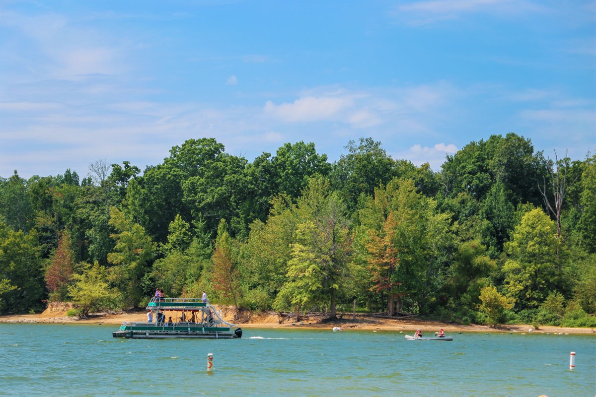 Lake season is upon us! 🌊😎 Click the link in our bio for the 2024 Lake Guide to learn more about the waters, trails, fish, and more at each of our 3 lakes.