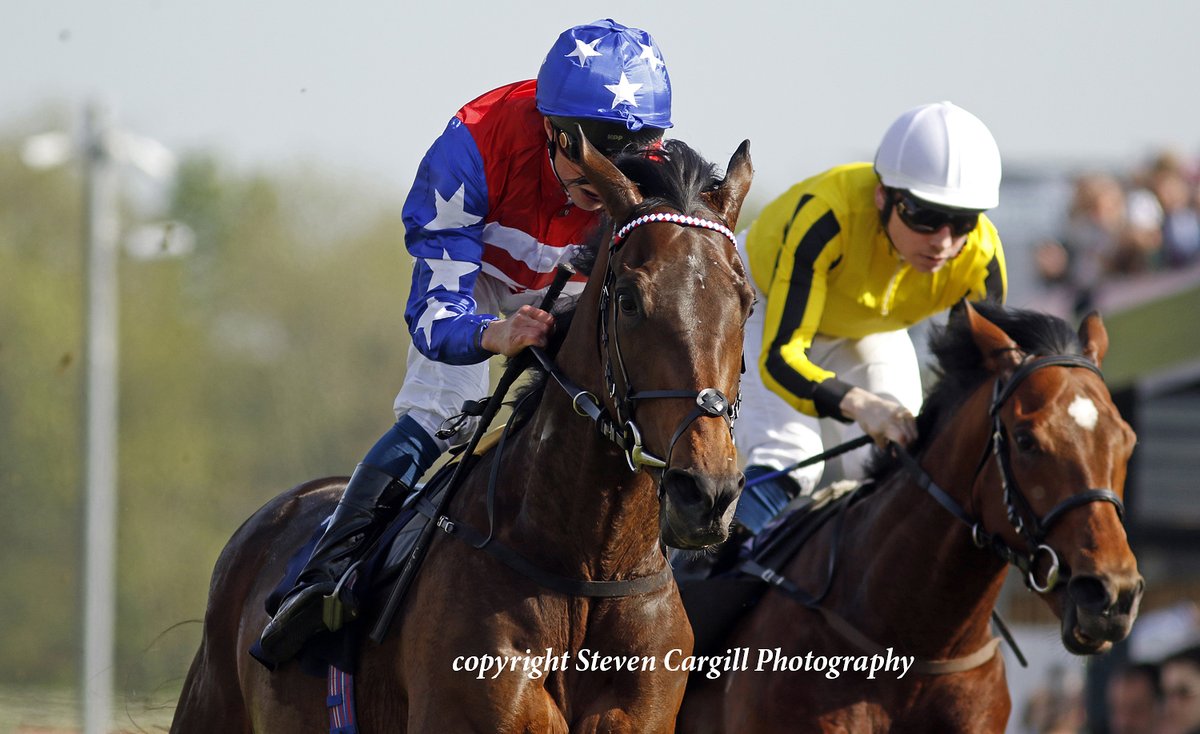 2nd win for colt FOURONEOHFEVER in 12f 3yo handicap @ChesterRaces today for @DarleyEurope Too Darn Hot @gbougheyracing