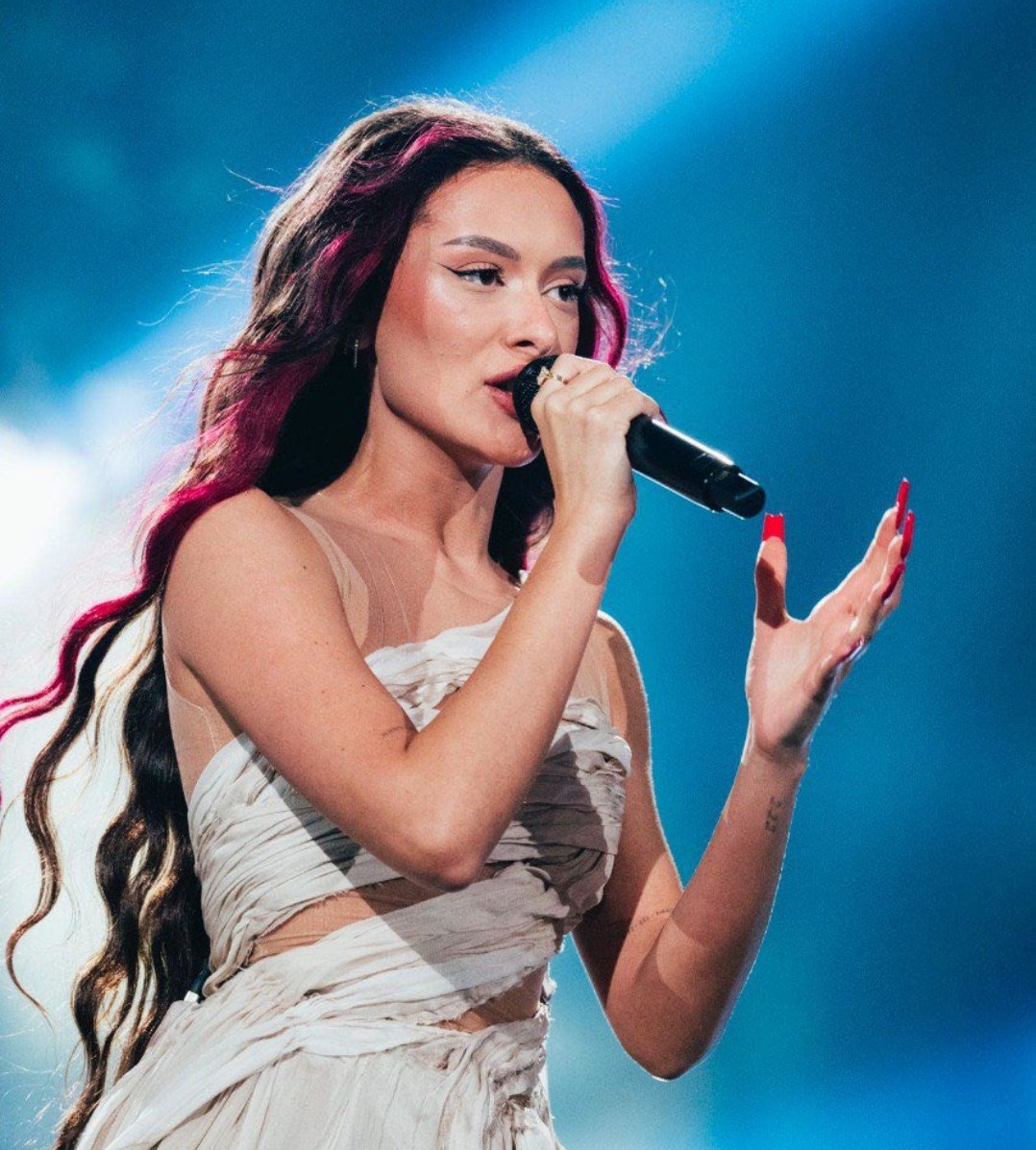 Eden Golan deserves to win #Eurovision2024 for the people of Israel, and persecuted Jews worldwide! 🇮🇱 Please RT if you agree. ✅️