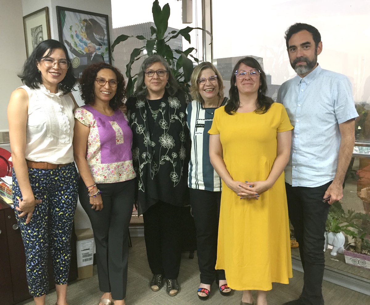 Reunión con @inmujeres, encabezada por @nadgasman y Teresa Reyes, acordamos fortalecer la capacitación del personal de la CNB con perspectiva de género. Avanzamos en informes que reflejan nuestro compromiso con recomendaciones en derechos humanos y búsqueda con enfoque de género.