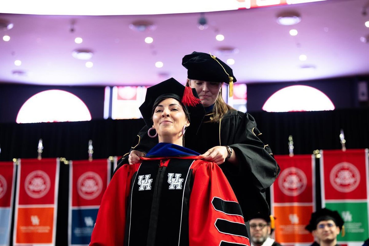 Stacey Gorniak, PhD, FAHA (@profgorniak) on Twitter photo It was my great honor to mentor & hood Dr. Sally Kenworthy at today’s graduation! Thanks <a href="/UHouston/">University of Houston</a> for the action shot!! It was my great honor to mentor & hood Dr. Sally Kenworthy at today’s graduation! Thanks <a href="/UHouston/">University of Houston</a> for the action shot!!