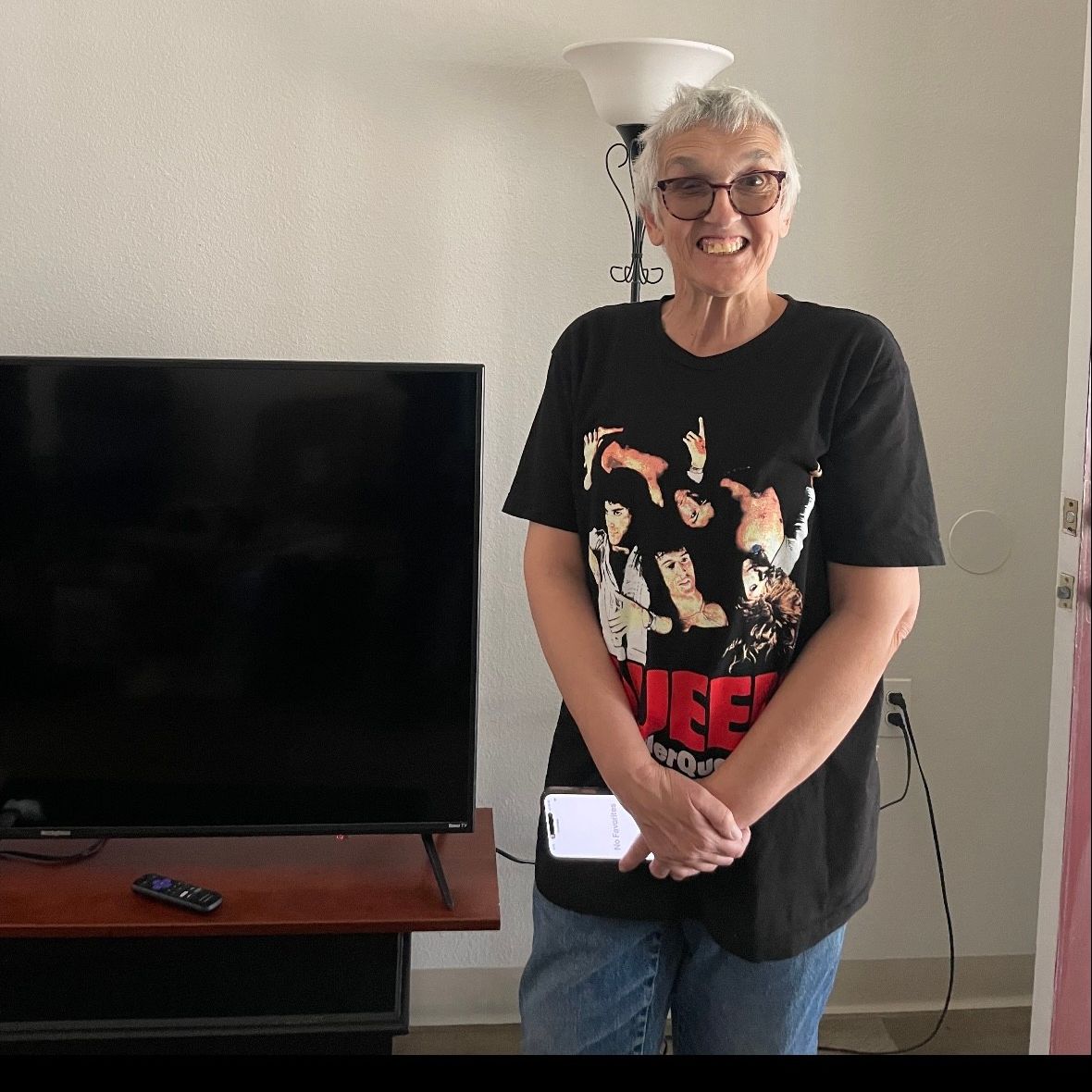 Congrats Amel who recently moved into her new apartment! ⁠
⁠
Amel will live independently with the help of ILS. We are so excited for you Amel! ⁠
⁠
#IndependentLivingServices #Adjoin #Nonprofit #Idd #IddSupport #DisabilitySupport #AffordableHousing #IddCommunity