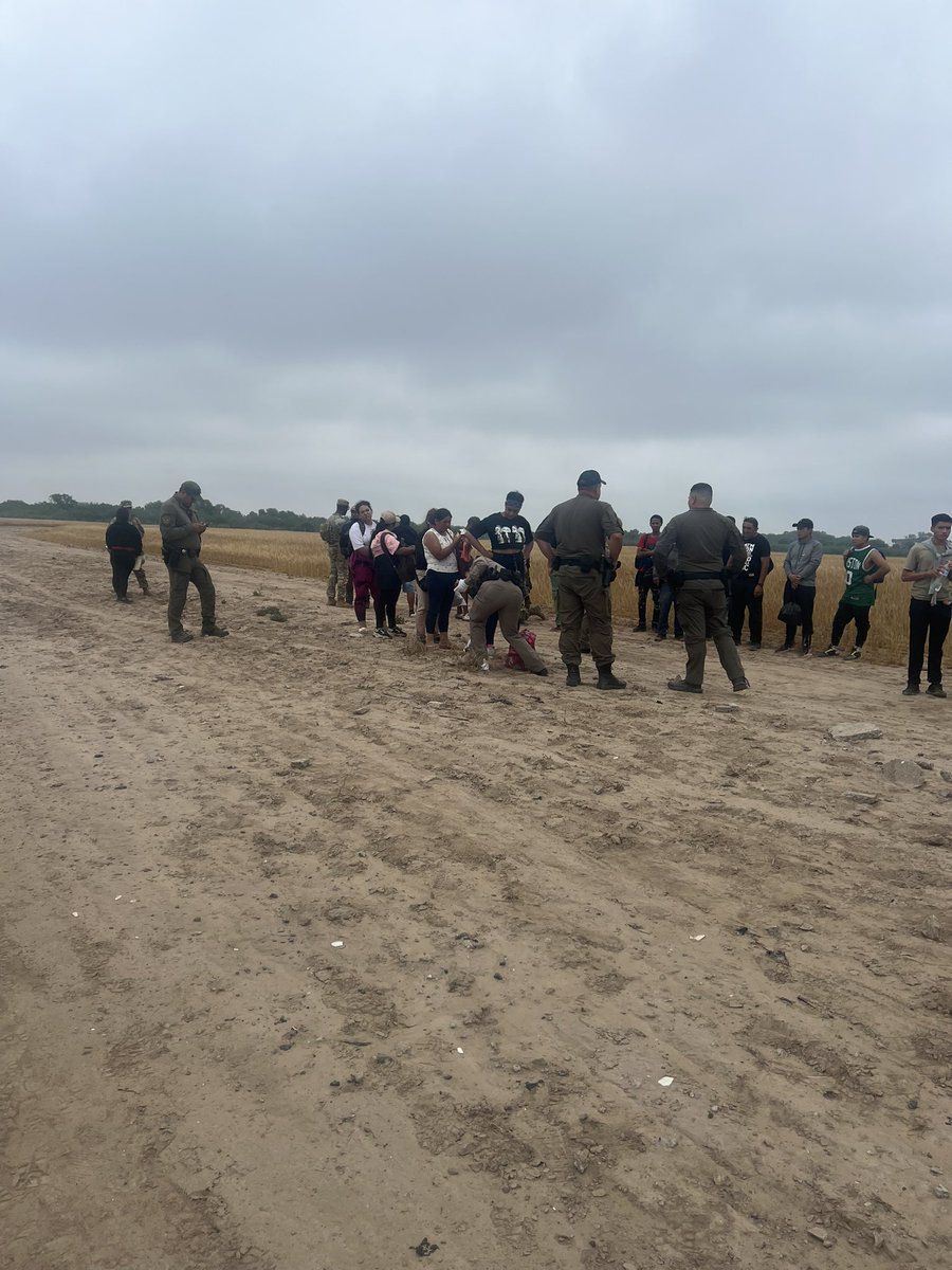 .@TxDPS Troopers working Operation Lone Star arrested 197 illegal immigrants for criminal trespass in Maverick County. These arrests stem from an increase in attempted unlawful border crossings between the ports of entry in the Normandy area. The group of illegal immigrants…