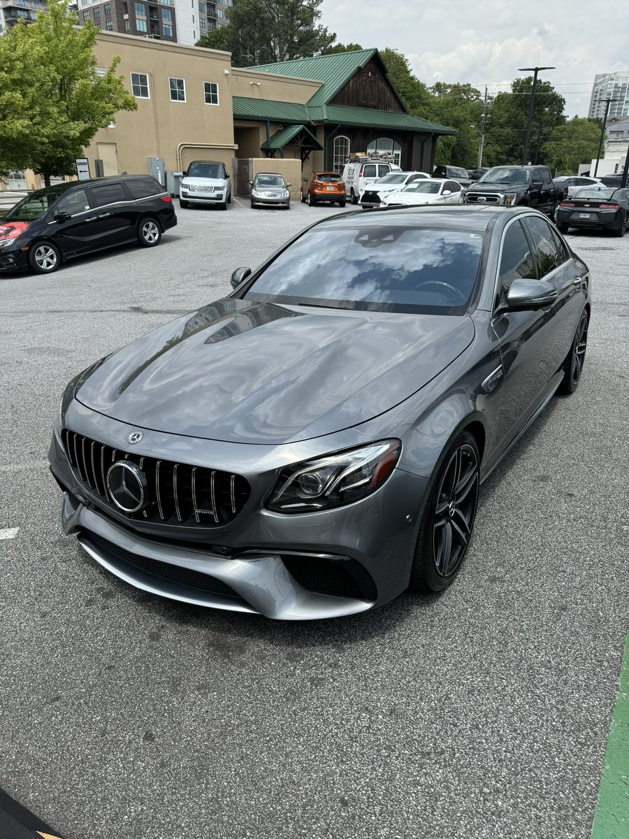 CapThaGod's tweet image. My 3rd car AMG E63s. early bday gift to myself jus watch what I do with it ⛹🏽‍♂️ Thank you God 🙏🏾
