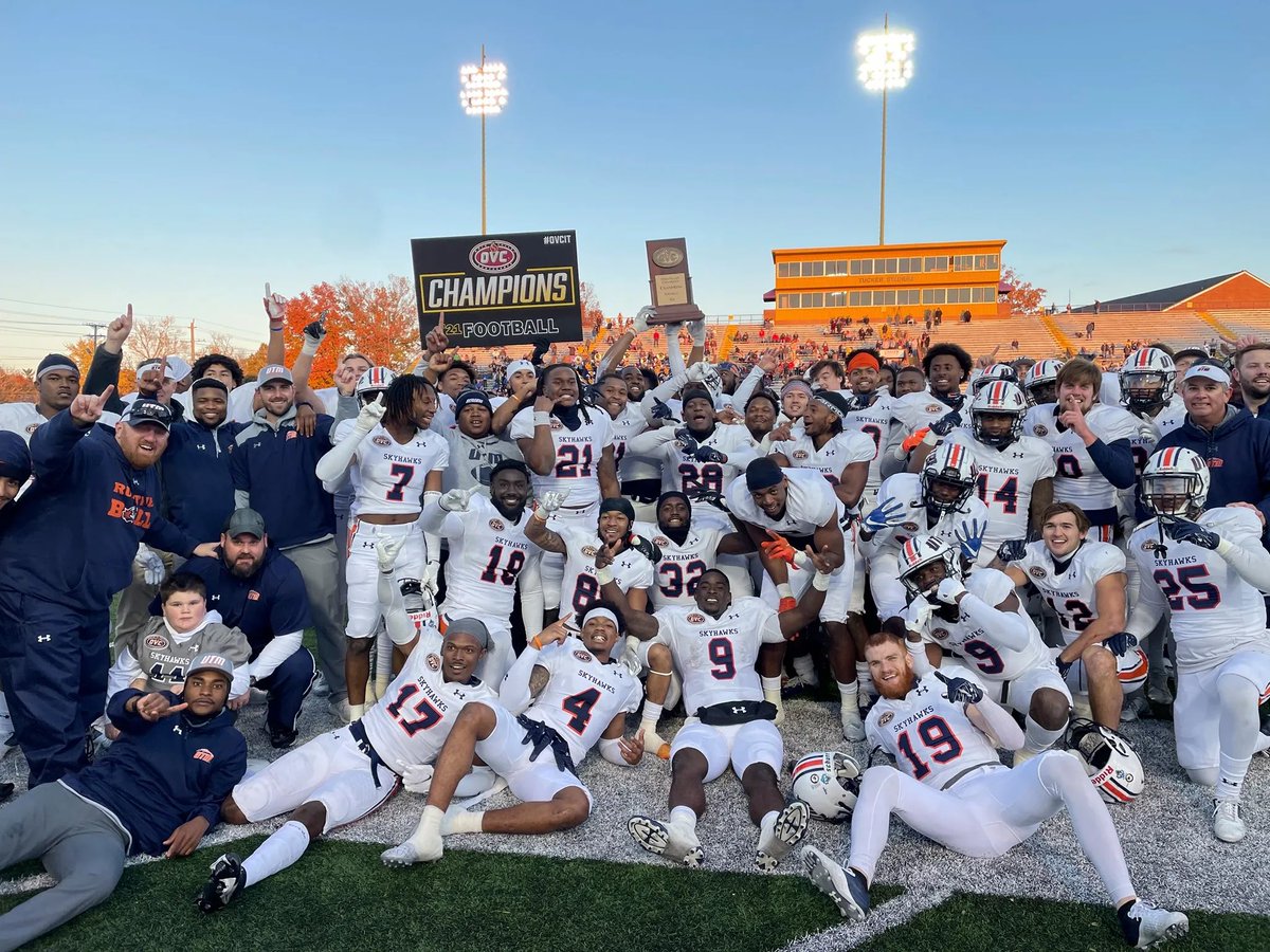 #AGTG BlessedTo Receive an Offer From UT Martin! 🧡@CoachSantana_ @Coach_Butch_UTM @coachTJ_UTM @MrEliDubble @CoachMcCrayLHS @successathletic @Coach_JSimpson