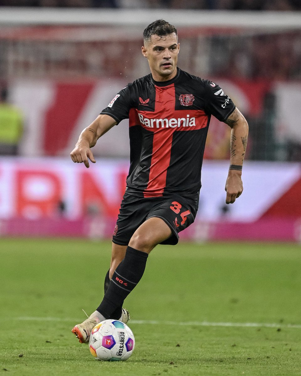 footballontnt's tweet image. Granit Xhaka created 10 chances from open play against Roma, equalling the record for the most by a player in a Europa League match since records began 🎯