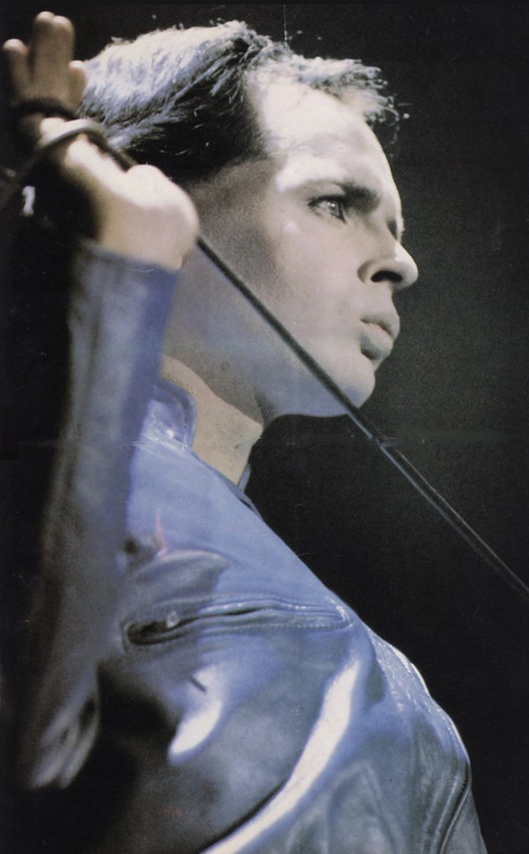 Which #GaryNuman quote or lyric would you put with this photo?