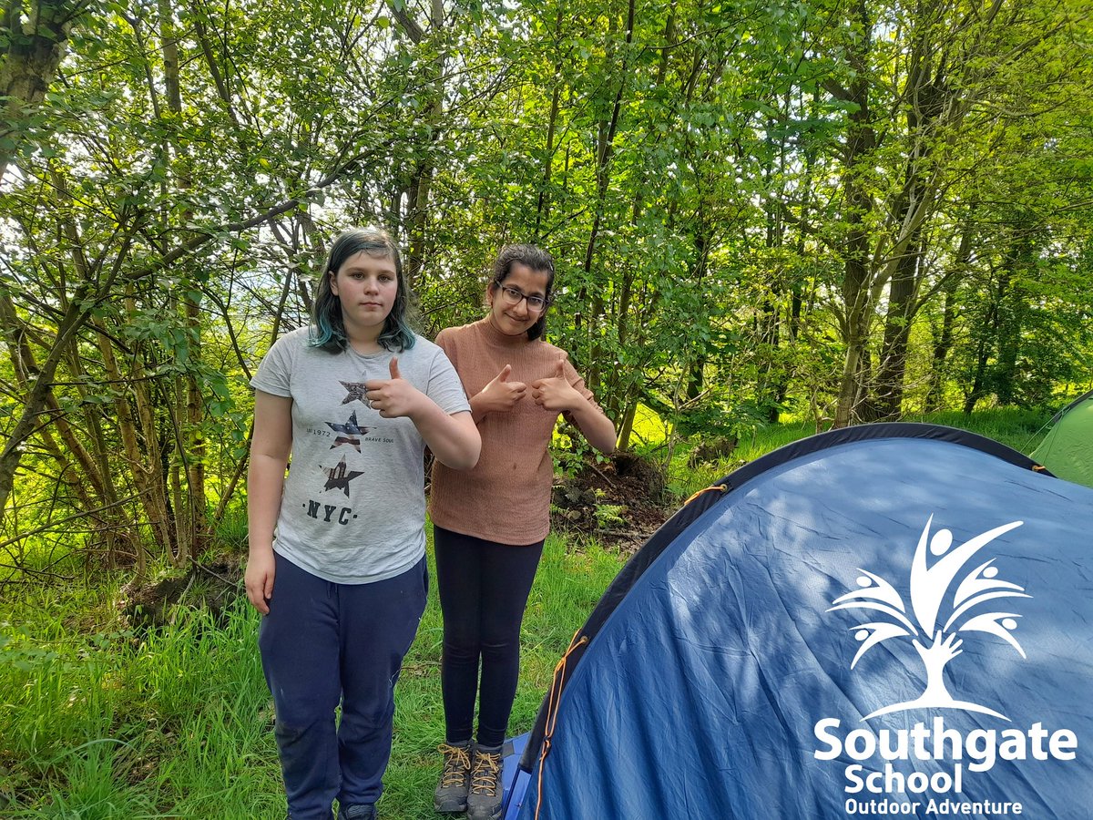 Holly #DofE have arrived safely at their campsite & put up their tents for today first time as part of their Bronze Practices Expedition. ⛺️ 🏕 #Campcraft #Camping #Exploring #BrilliantResidential #Teamwork @KirkleesCouncil @vango @CLOtC @GOoutdoors @KirkleesDofE @DofE @DofENorth