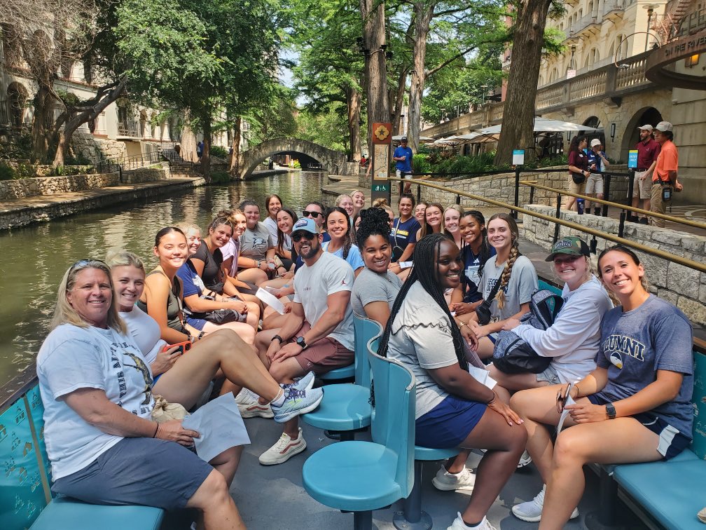 Exploring San Antonio! #HailSouthern